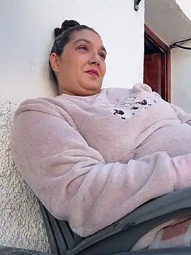 Tugatita1990 online show from April 5, 11:29 am