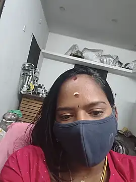Snapshot of Tamil_Sangeetha chatting on June 19, 11:52 pm Tamil Sangeetha online show from June 19, 11:52 pm