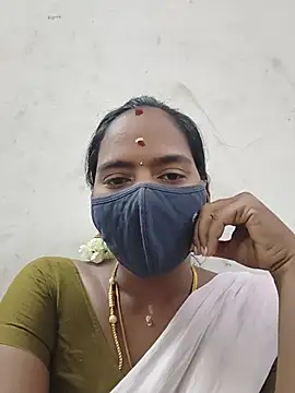 Snapshot of Tamil_Sangeetha chatting on July 21, 6:38 am Tamil Sangeetha online show from July 21, 6:38 am