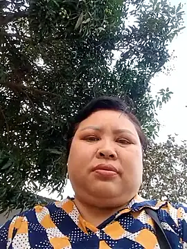 Snapshot of Monglan-c chatting on March 29, 9:09 am Monglan-c online show from March 29, 9:09 am