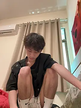 Snapshot of sexyboy-3525 chatting on July 2, 4:40 am sexyboy-3525 online show from July 2, 4:40 am