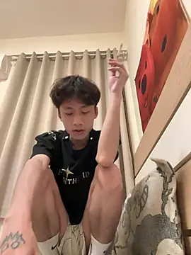 Snapshot of sexyboy-3525 chatting on July 22, 2:31 pm sexyboy-3525 online show from July 22, 2:31 pm