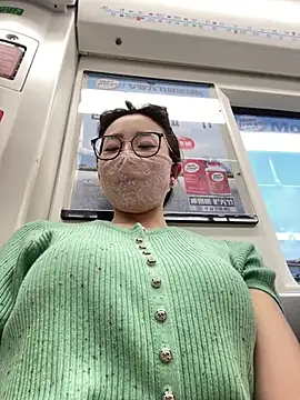 Snapshot of meimeibuguai chatting on June 3, 10:29 am meimeibuguai online show from June 3, 10:29 am