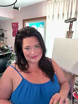 Snapshot of EmberVael chatting on July 30, 10:09 pm EmberVael online show from July 30, 10:09 pm
