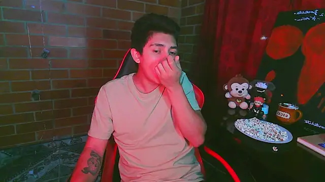 ethann2  online show from April 2, 7:50 am