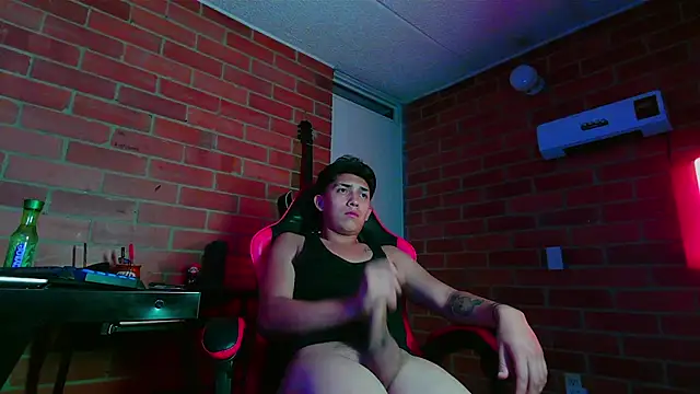 ethann2  online show from June 2, 6:59 am