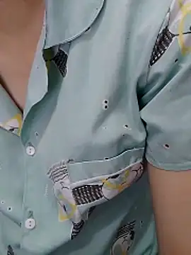 -Trang- online show from April 24, 8:06 am