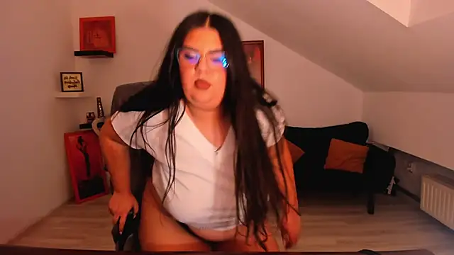 MariyaWill online show from April 30, 8:37 pm