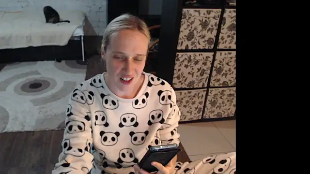 Sweet hot shrmp online show from June 16, 7:27 pm