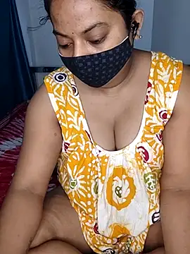 Snapshot of CamGirl_Neha chatting on May 31, 11:50 pm CamGirl Neha online show from May 31, 11:50 pm