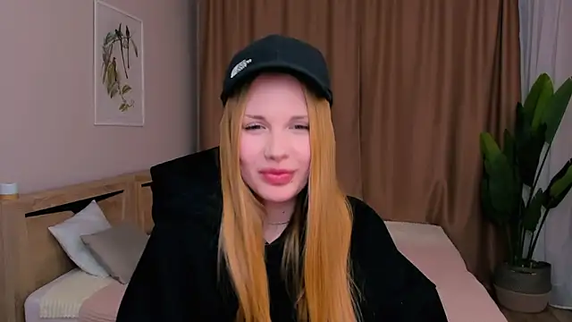 Snapshot of CaseySykes chatting on April 16, 10:56 pm CaseySykes online show from April 16, 10:56 pm