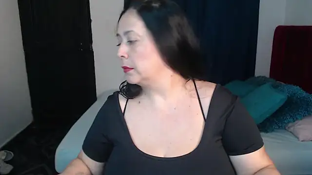 carlareyesk977 online show from July 22, 1:36 pm