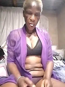 Naughtygrany online show from April 18, 10:54 pm