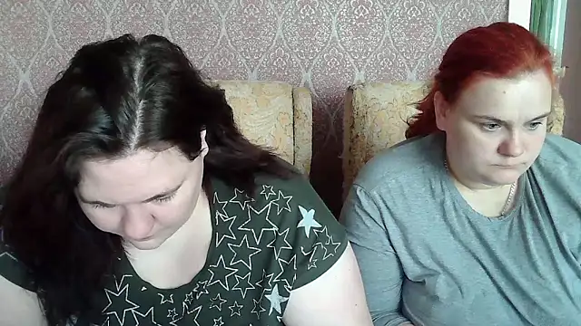 AmirahLaveyQx online show from April 2, 5:38 am