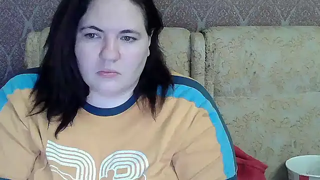 AmirahLaveyQx online show from April 3, 8:18 pm