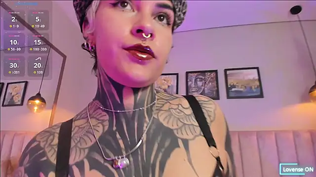 Luana fiore online show from May 5, 12:24 pm