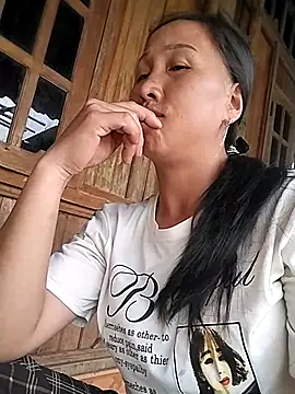 Lisa-aa online show from March 31, 5:30 am