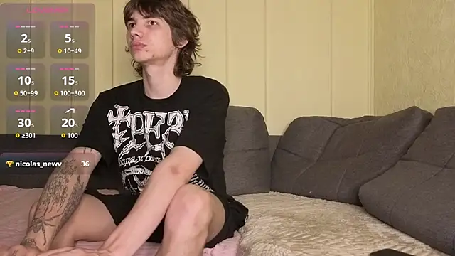 luvmp4 online show from July 9, 11:31 pm