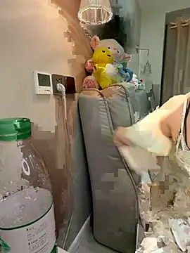 xx132546 online show from May 15, 2:35 pm