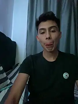 jmaxter online show from April 8, 4:34 am