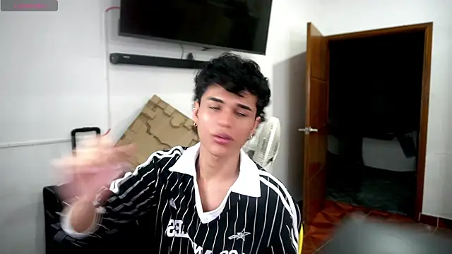 kai OnFire online show from April 20, 7:00 am