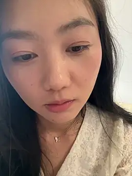 Snapshot of Shanshan_1267 chatting on April 11, 7:45 am Shanshan 1267 online show from April 11, 7:45 am