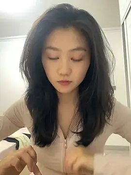 Snapshot of Shanshan_1267 chatting on April 17, 1:03 pm Shanshan 1267 online show from April 17, 1:03 pm