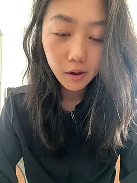Snapshot of Shanshan_1267 chatting on April 18, 6:17 am Shanshan 1267 online show from April 18, 6:17 am