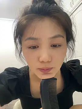 Snapshot of Shanshan_1267 chatting on May 10, 2:11 pm Shanshan 1267 online show from May 10, 2:11 pm