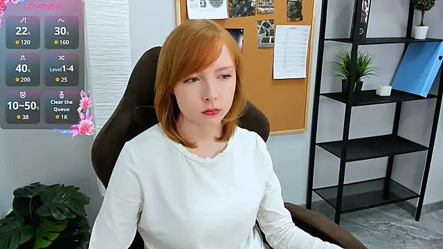 CherryCrushLove online show from May 21, 5:58 am