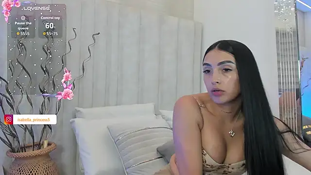 Snapshot of isabellajons chatting on April 24, 8:33 pm isabellajons online show from April 24, 8:33 pm