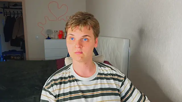 EvincedHook online show from April 3, 1:20 pm