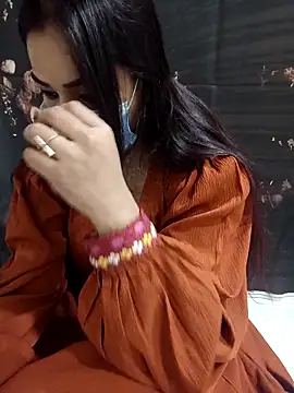 Snapshot of Cute_Anushka97 chatting on April 2, 1:31 pm Cute Anushka97 online show from April 2, 1:31 pm