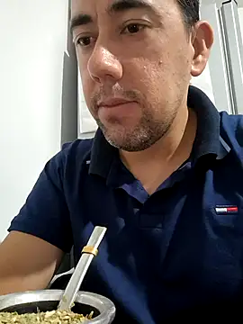 Charlond681 online show from April 21, 1:06 pm