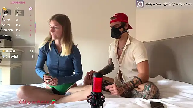 thePhantomXtheBeast online show from April 16, 4:41 pm