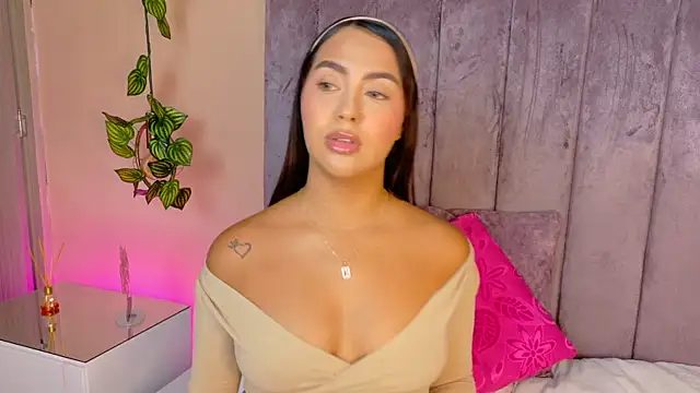 angelicaa garcia online show from April 26, 12:14 pm