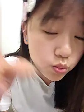 mianmian-666 online show from May 12, 1:08 pm
