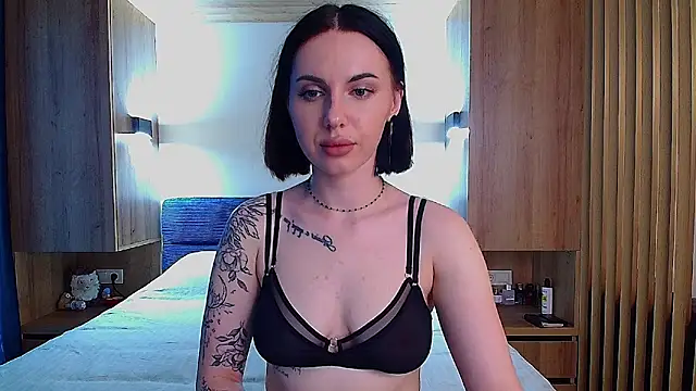 Sour Berry  online show from May 17, 2:46 pm