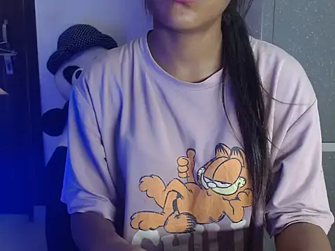 Nora81 online show from April 18, 4:22 pm