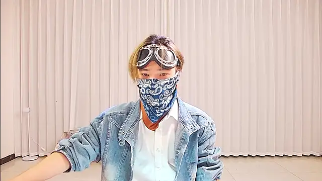 wumei-001 online show from April 1, 12:50 pm