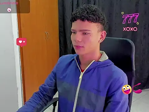Snapshot of sebascuterouss chatting on May 2, 10:20 am sebascuterouss online show from May 2, 10:20 am