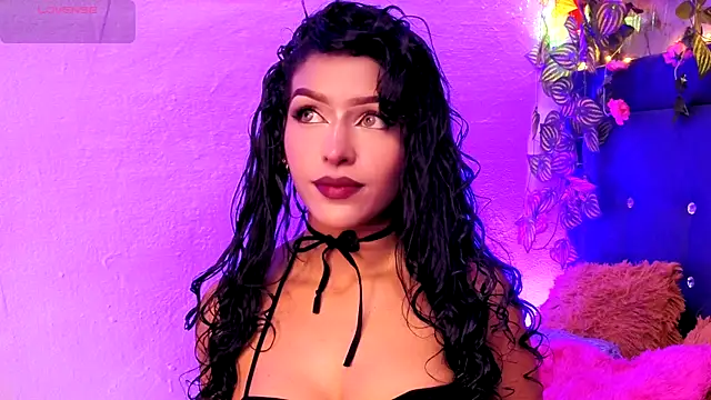 Alisse Storm online show from May 14, 3:46 am