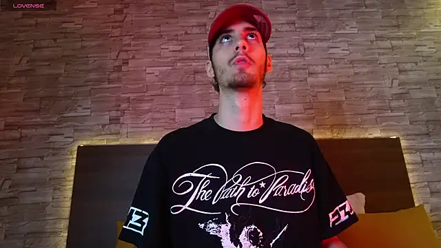 Enzo Crown online show from April 17, 11:30 pm