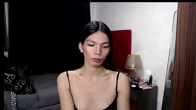 Snapshot of hikarilust23xx chatting on May 6, 7:19 pm hikarilust23xx online show from May 6, 7:19 pm