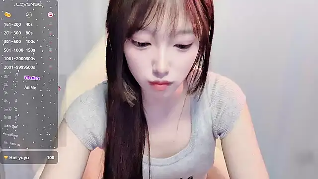Snapshot of luckyuyu66 chatting on May 3, 2:45 pm luckyuyu66 online show from May 3, 2:45 pm