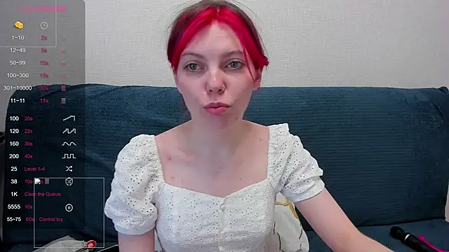 Snapshot of Marie_Reyess chatting on June 11, 6:44 am Marie Reyess online show from June 11, 6:44 am