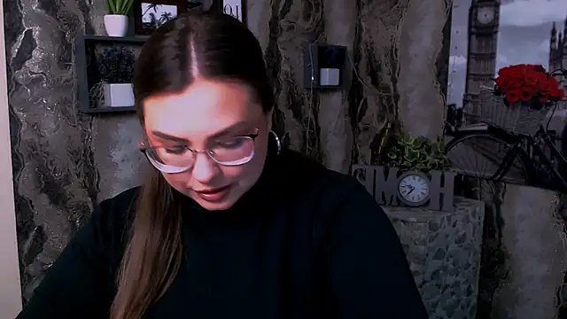 AminaSoul  online show from April 9, 7:03 am