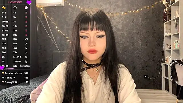 EmilyEmbears online show from May 14, 6:20 am