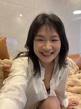 Alice168168 online show from April 3, 2:37 pm