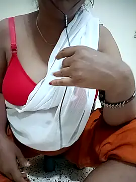 Adihotgirl-97 online show from May 7, 4:45 pm